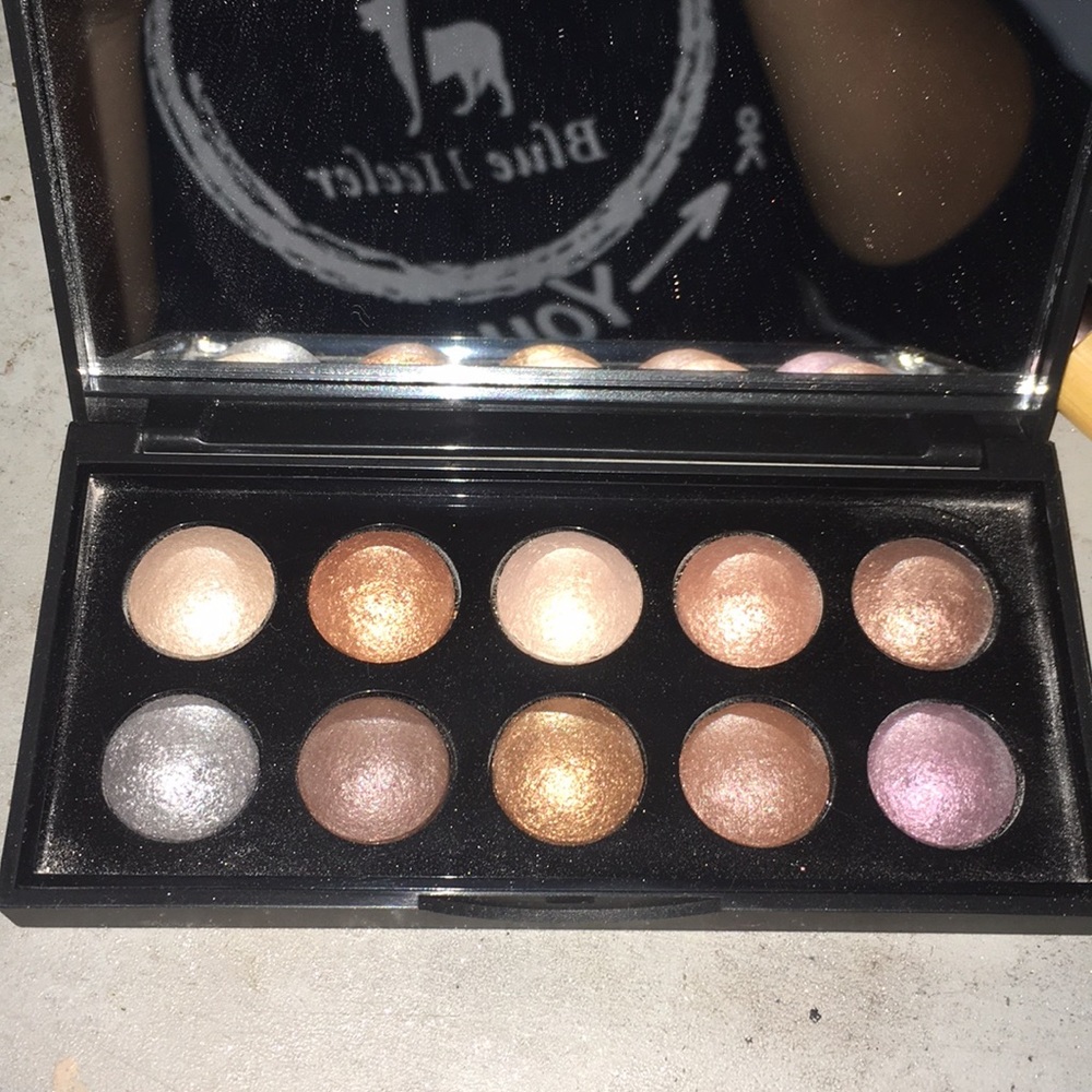 Elf pallet NWOT